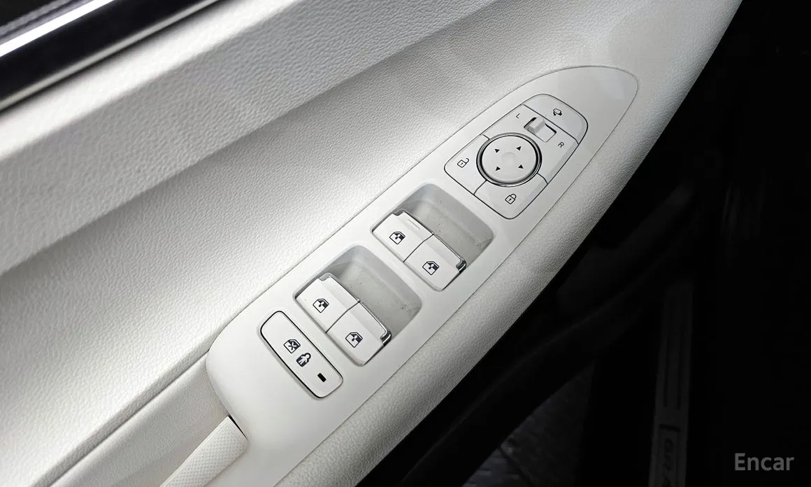 Фото 12 - Hyundai Grandeur