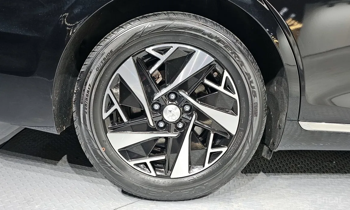Фото 5 - Hyundai Grandeur