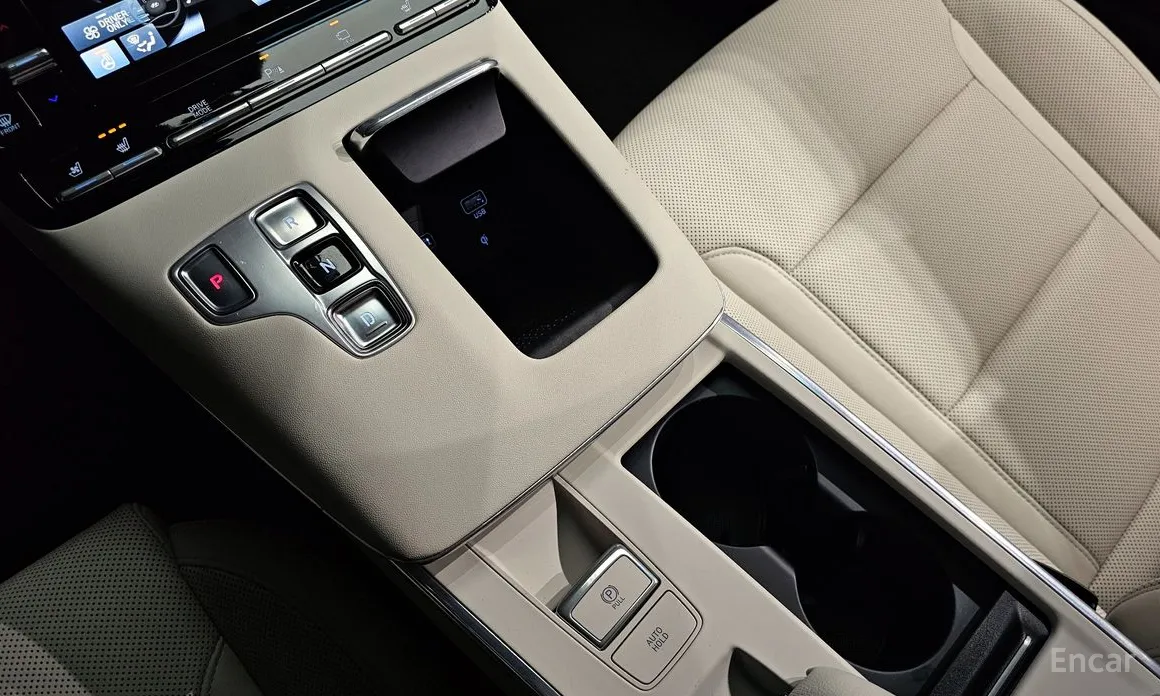 Фото 9 - Hyundai Grandeur