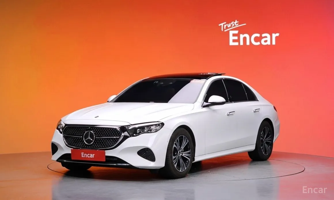 Фото 1 - Mercedes-Benz E-Class