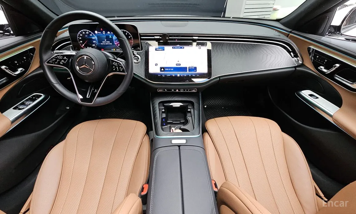 Фото 7 - Mercedes-Benz E-Class