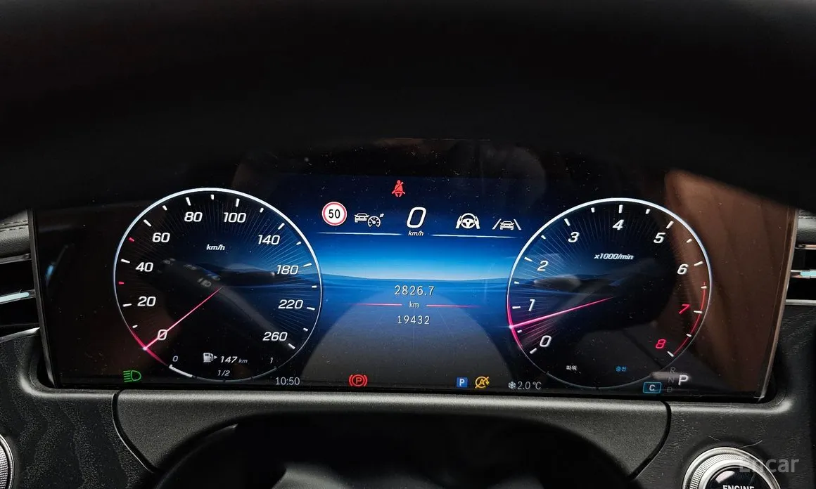 Фото 8 - Mercedes-Benz E-Class