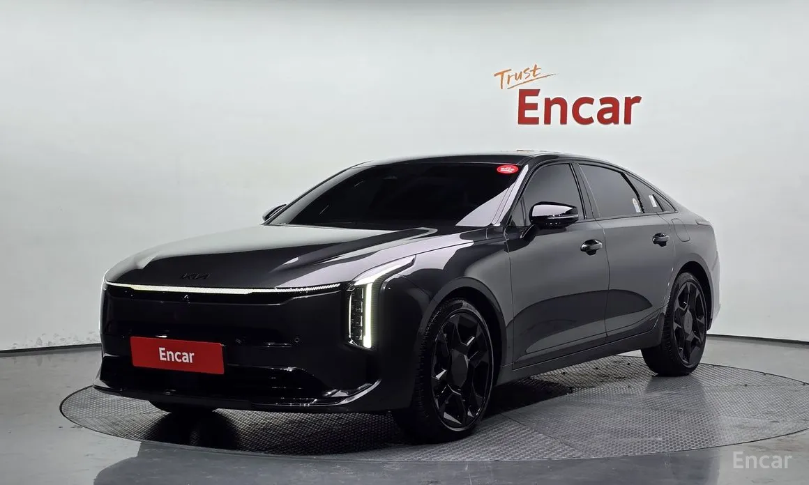 Фото 1 - Kia K8