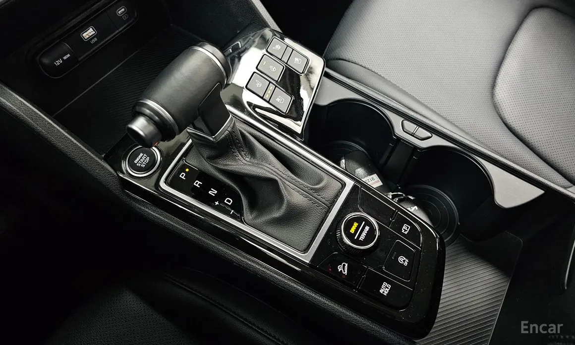 Фото 9 - Kia Sportage