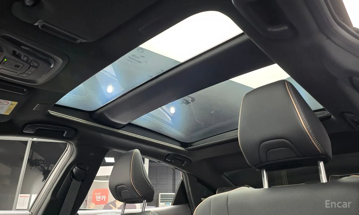 Фото 19 - Toyota Crown