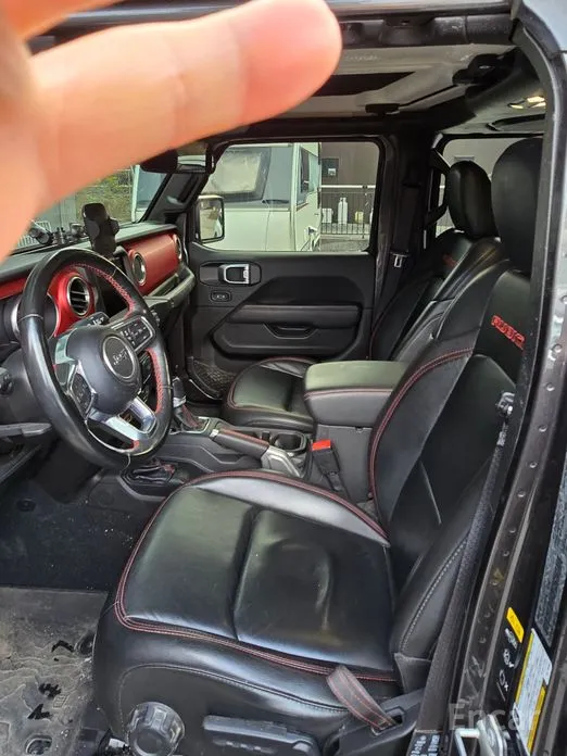 Фото 1 - Jeep Gladiator