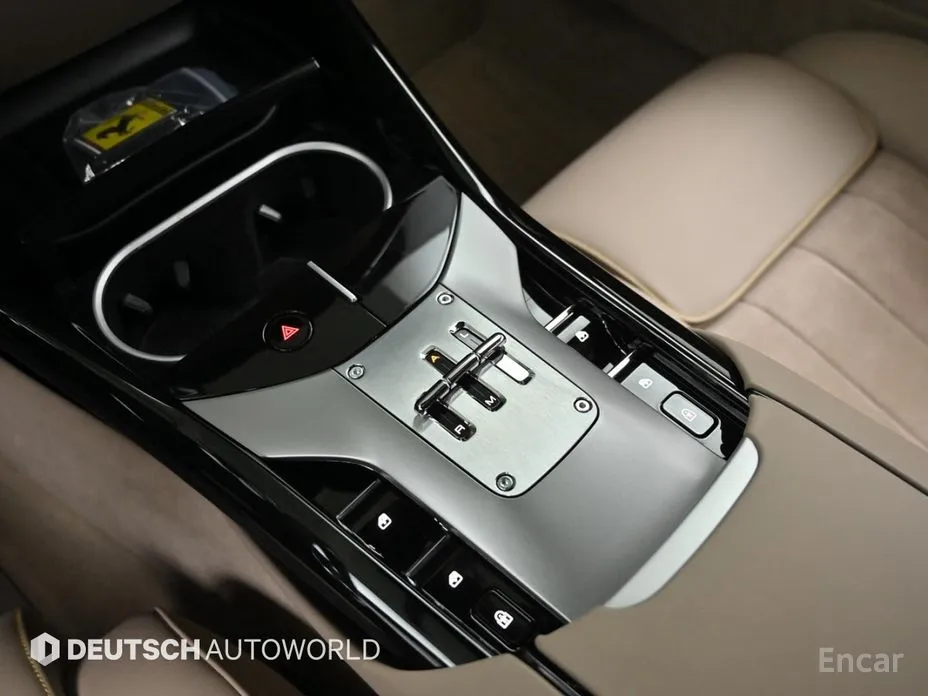 Фото 9 - Ferrari Purosangue