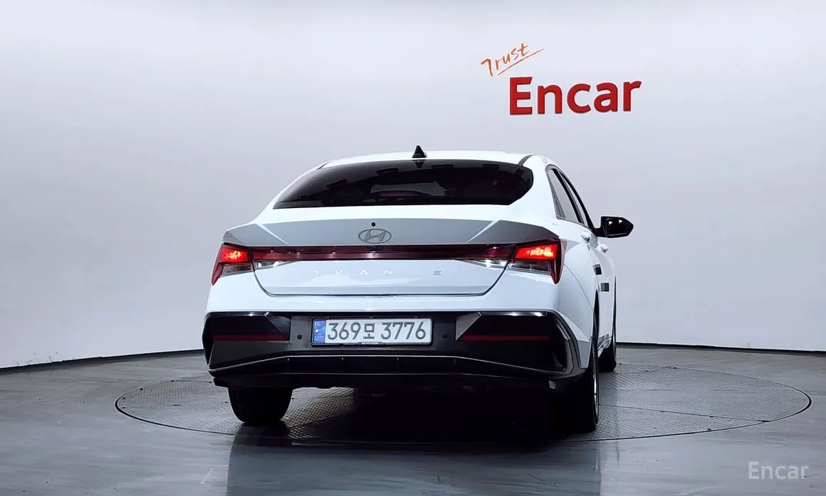 Фото 4 - Hyundai Avante