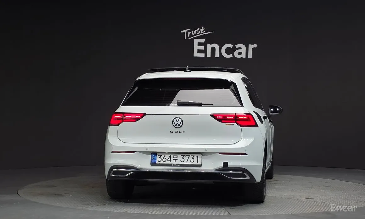 Фото 4 - Volkswagen Golf