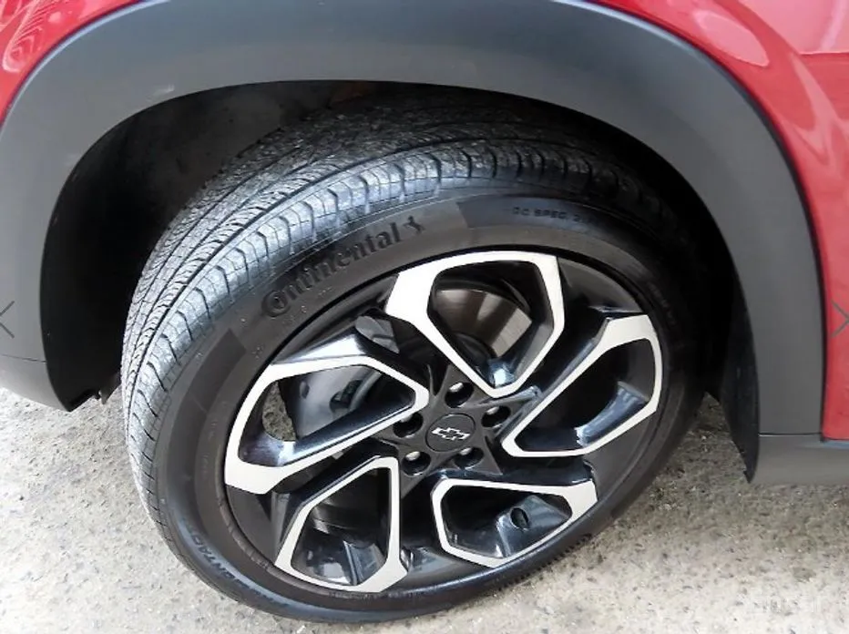 Фото 20 - Chevrolet Trax