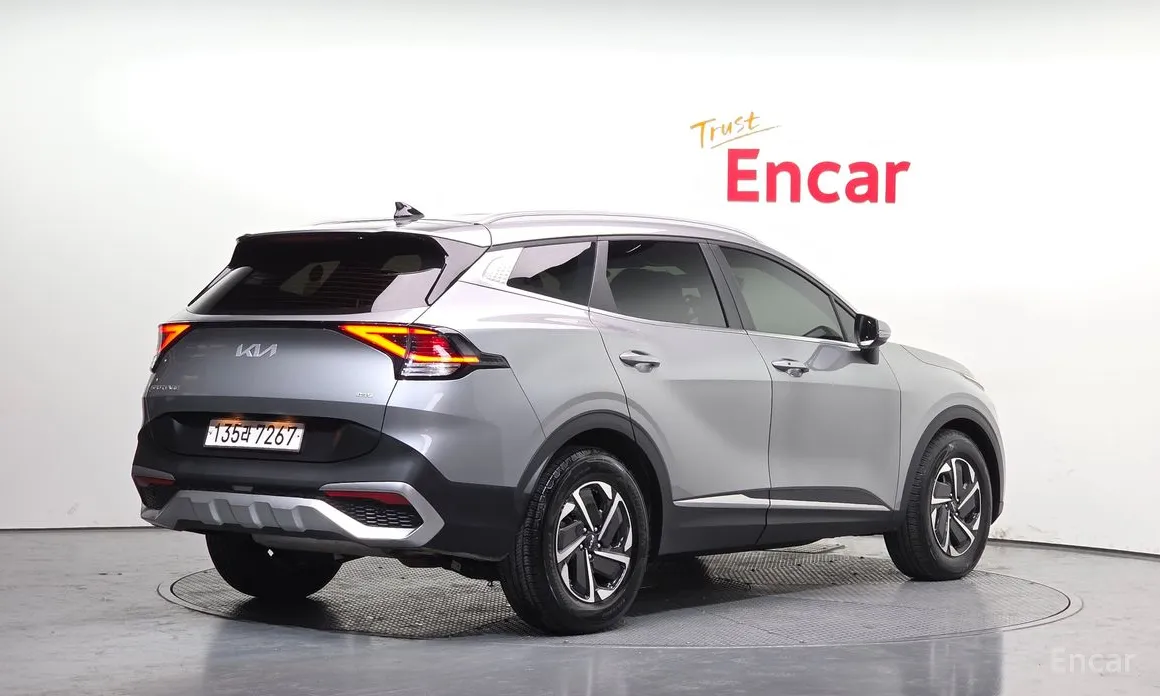 Фото 2 - Kia Sportage