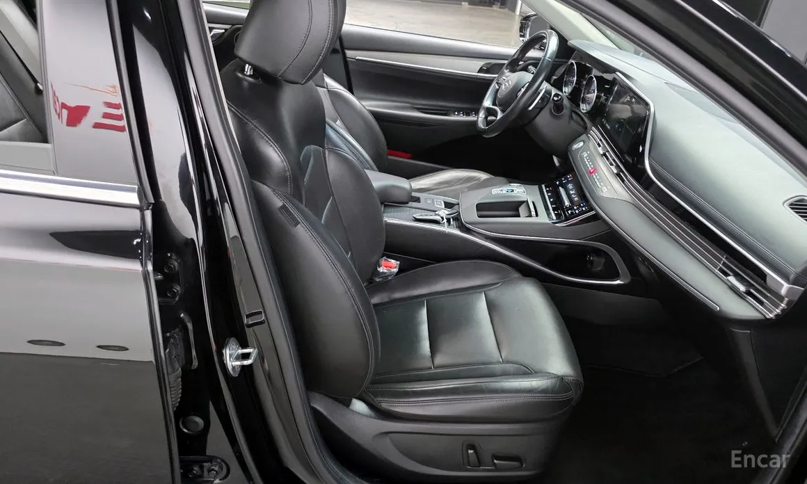 Фото 12 - Hyundai Grandeur