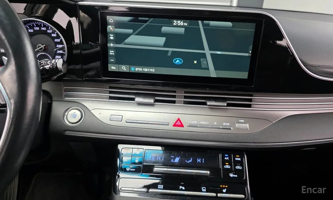 Фото 18 - Hyundai Grandeur