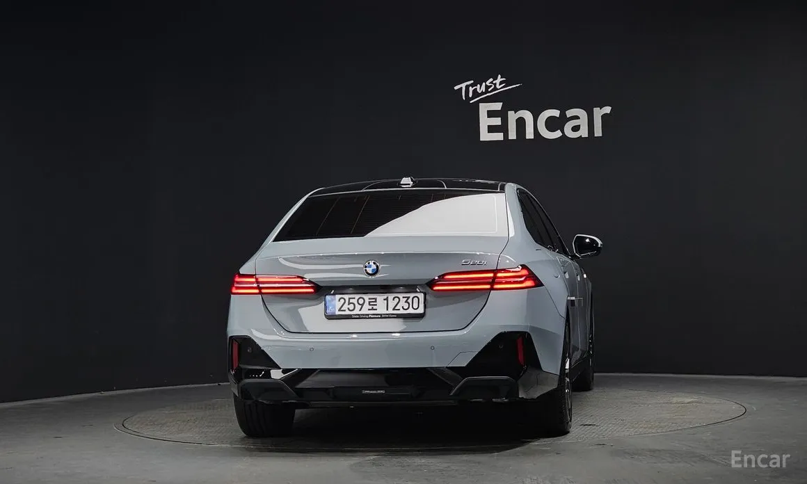 Фото 4 - BMW 5 Series