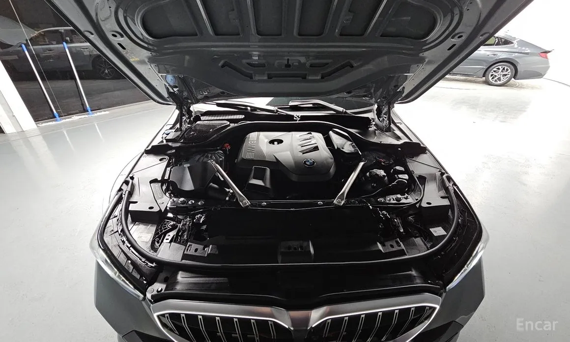 Фото 6 - BMW 5 Series