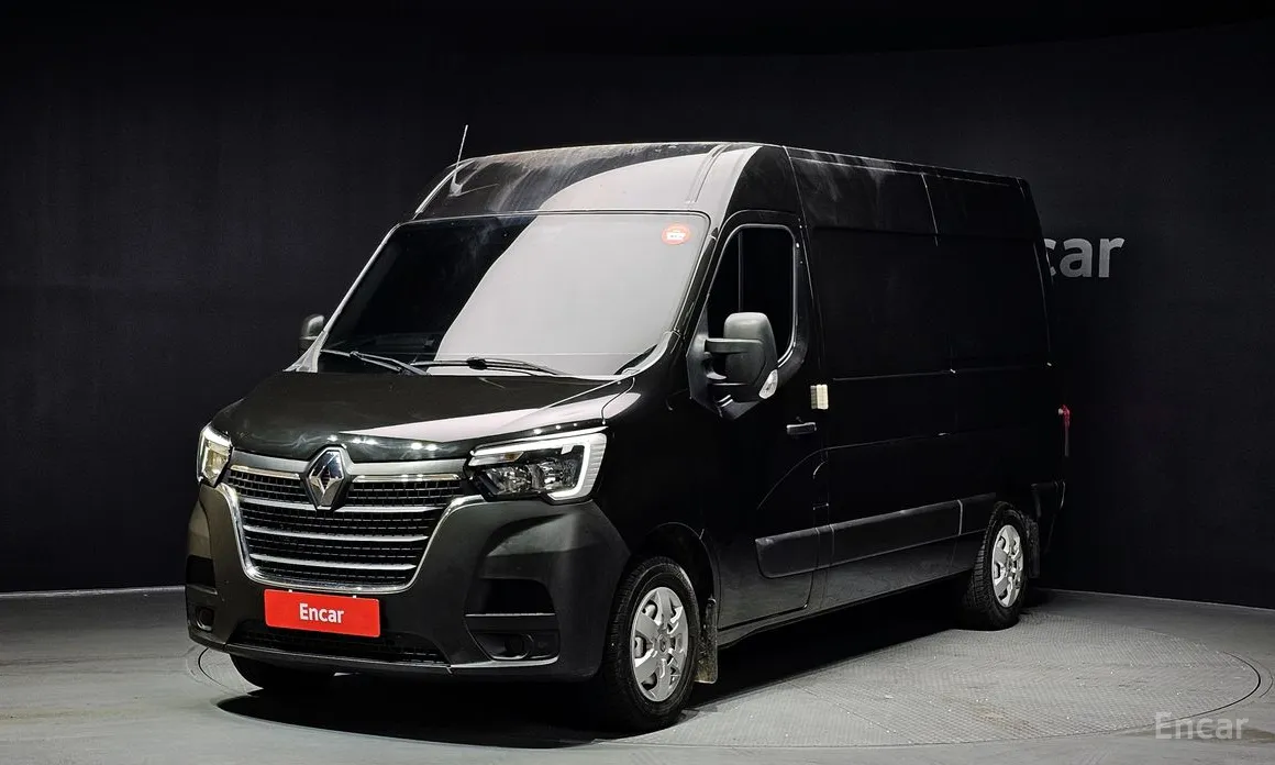 Фото 1 - Renault Master