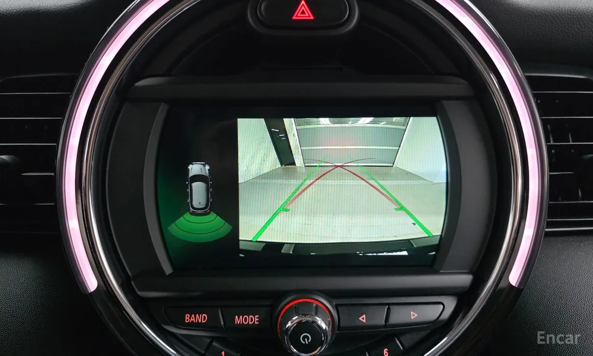 Photo 15 - Mini Cooper