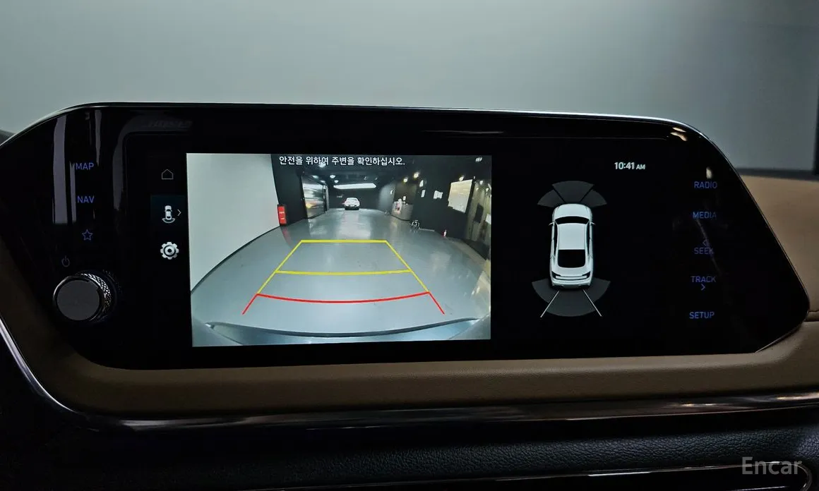 Photo 15 - Hyundai Sonata