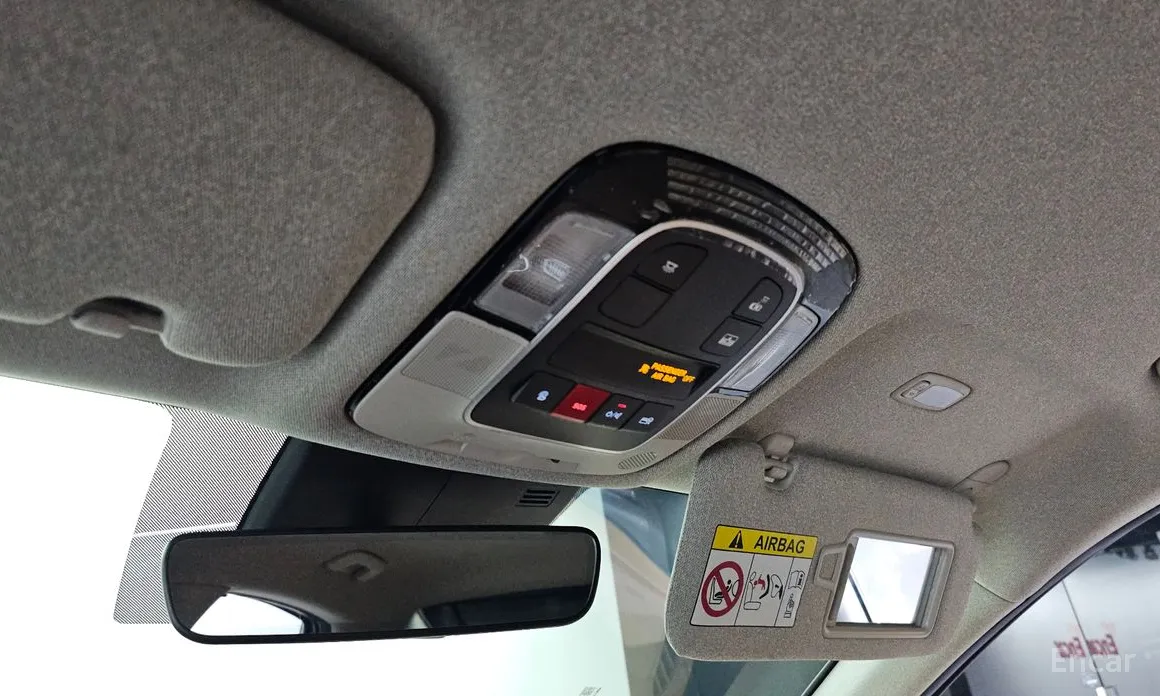 Photo 18 - Hyundai Sonata