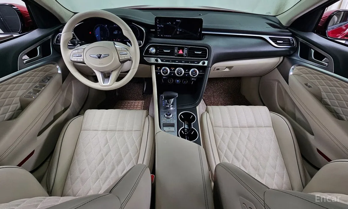 صورة 7 - Genesis G70