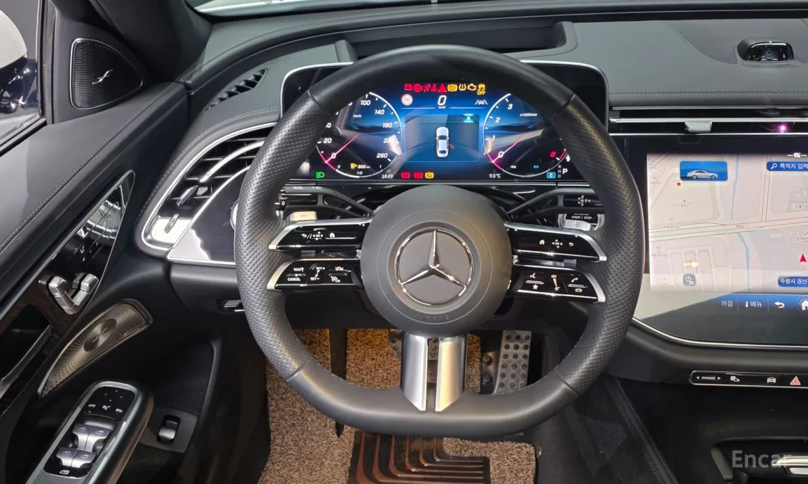 Фото 13 - Mercedes-Benz E-Class