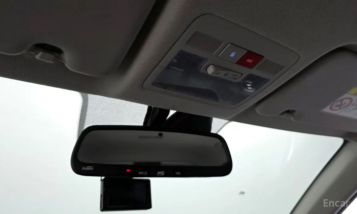 Фото 18 - Hyundai Venue