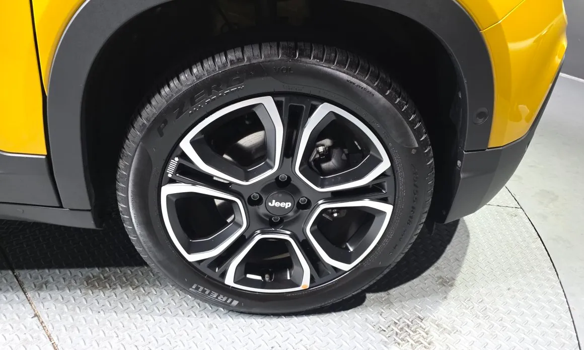 Фото 5 - Jeep Avenger