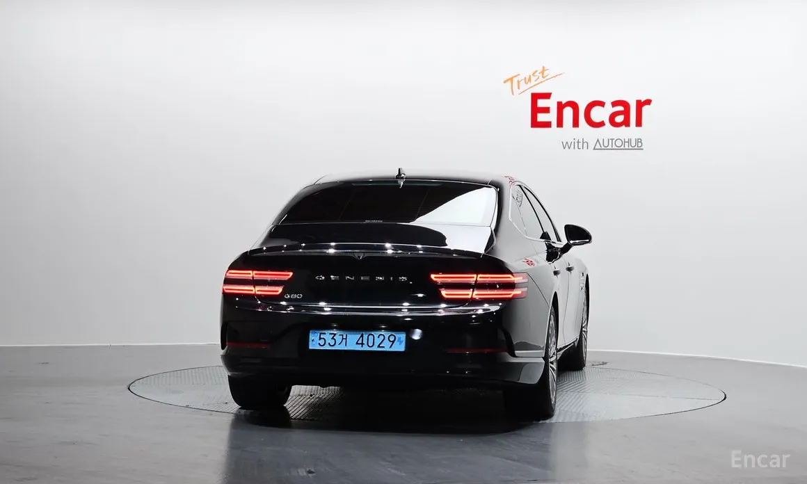 Фото 4 - Genesis G80