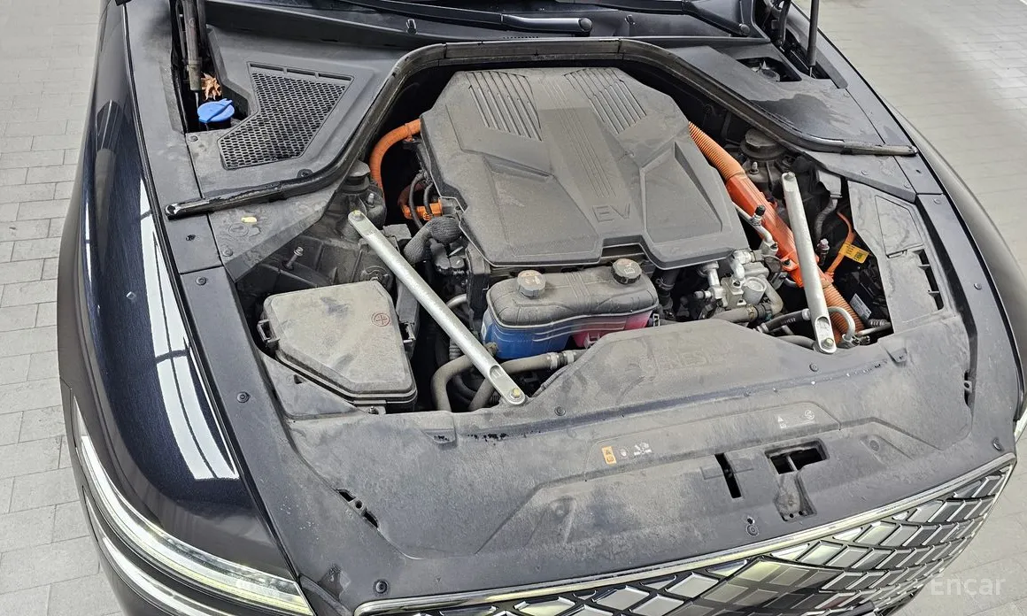 Фото 6 - Genesis G80