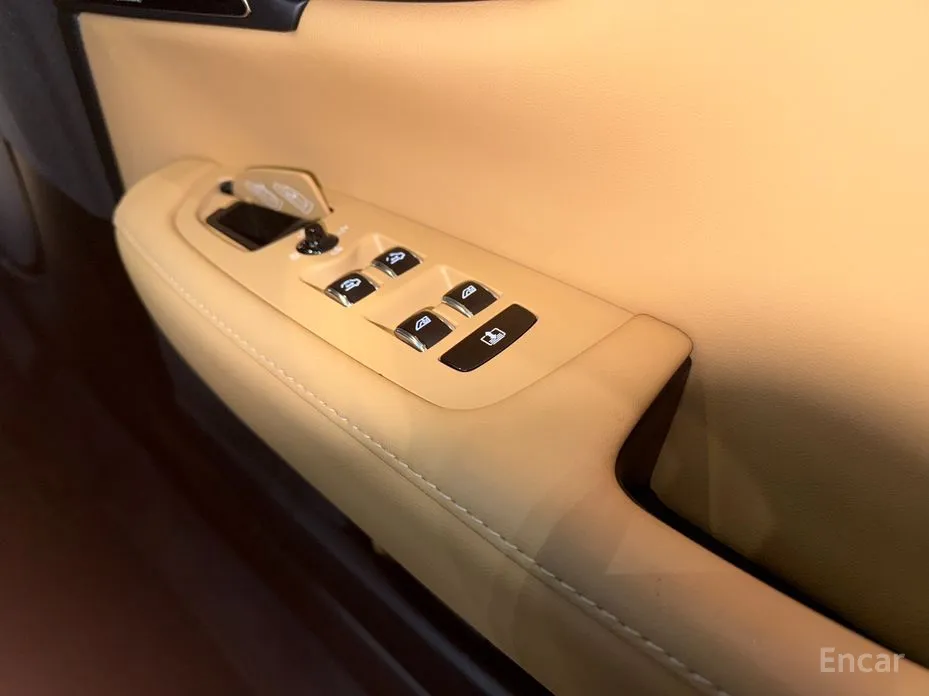 Фото 17 - Volvo S90