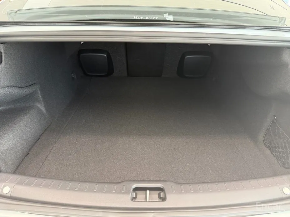 Фото 18 - Volvo S90