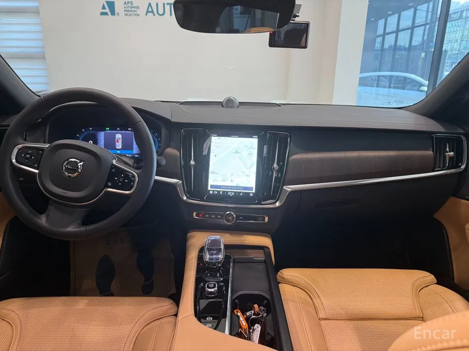 Фото 7 - Volvo S90