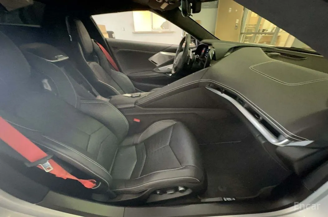 Фото 12 - Chevrolet Corvette