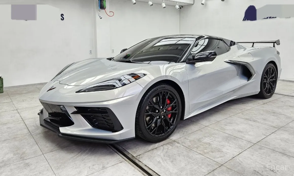 Фото 2 - Chevrolet Corvette