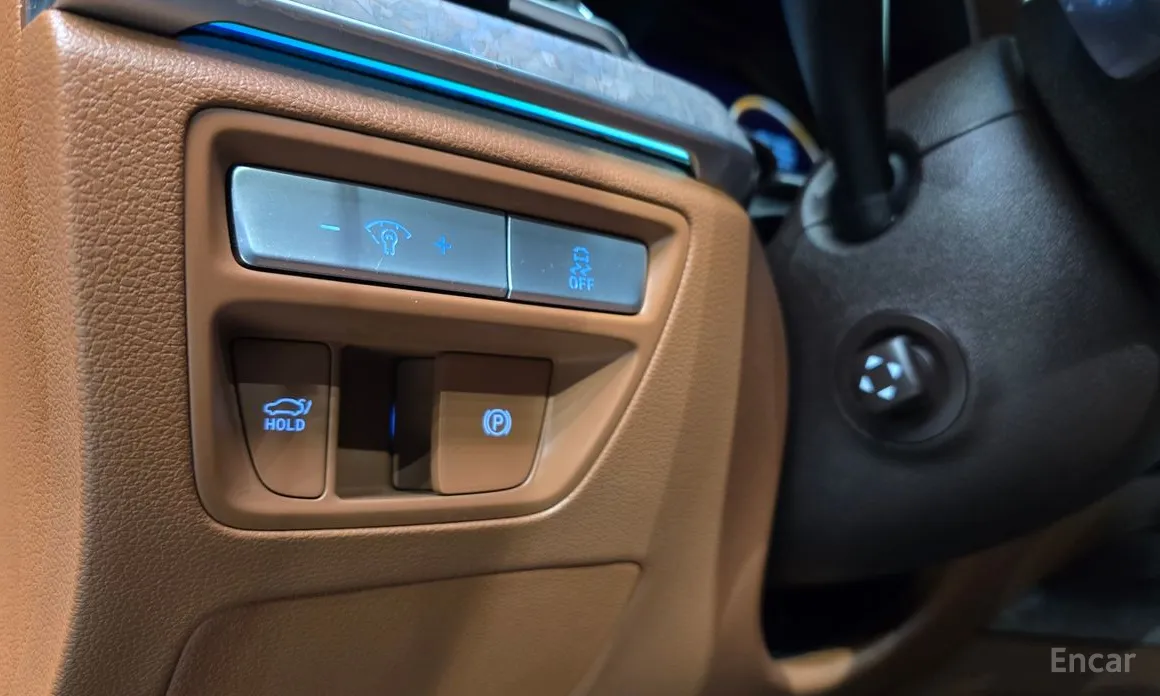 Фото 14 - Genesis G80