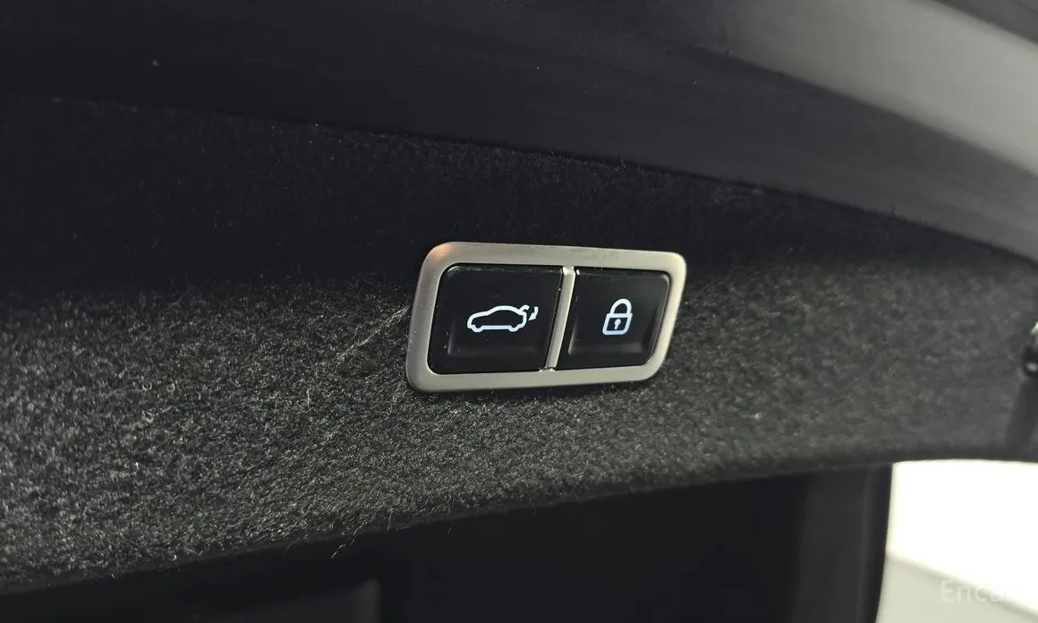 Фото 19 - Genesis G80