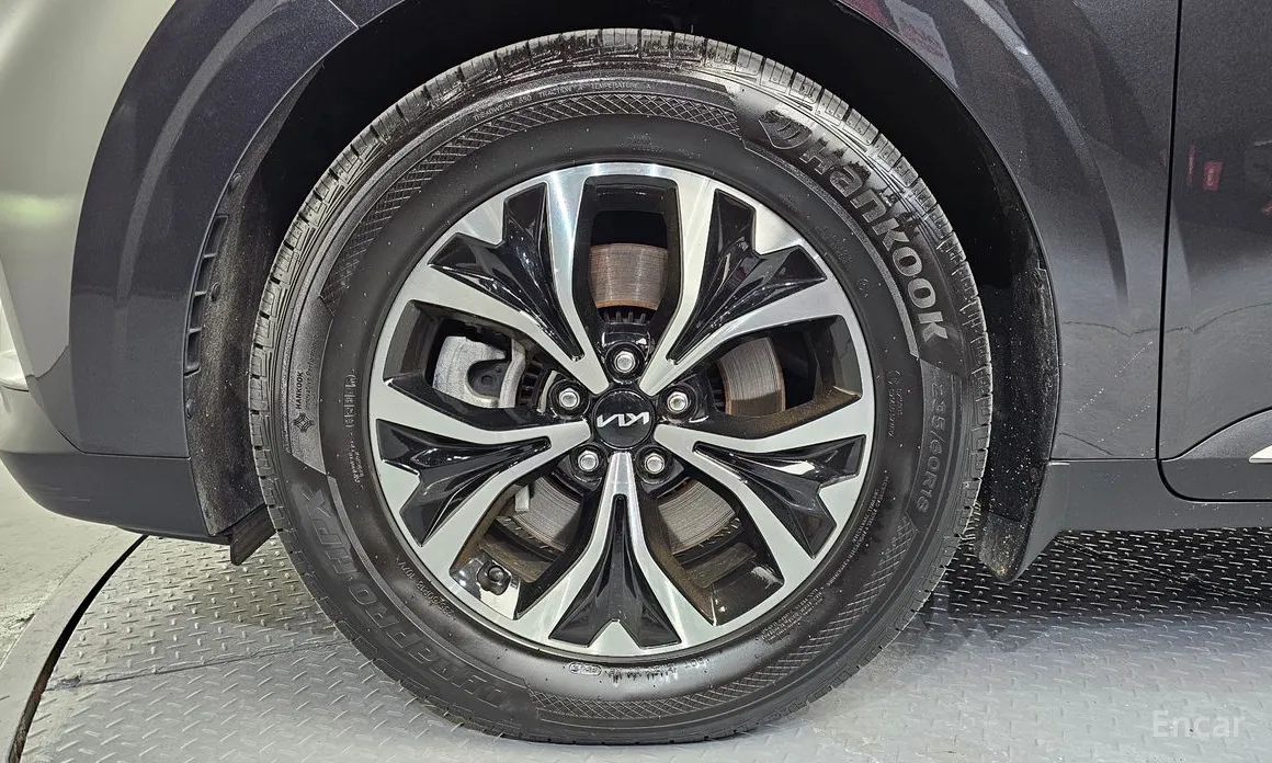 Фото 5 - Kia Carnival