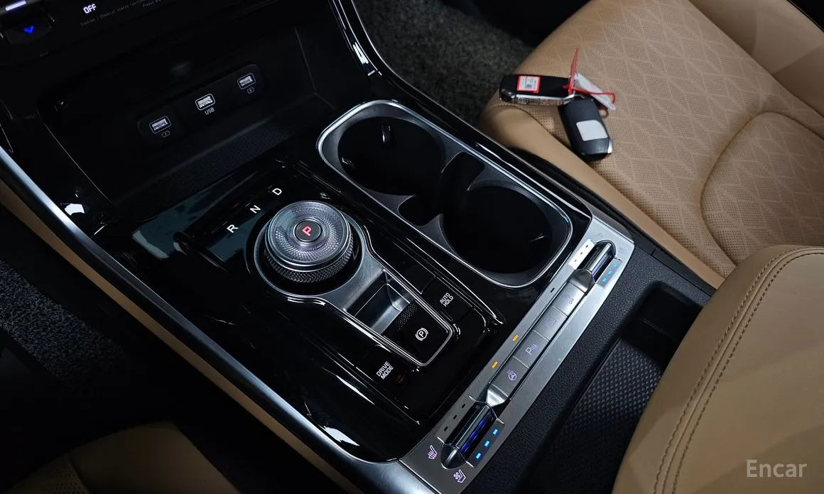 Фото 9 - Kia Carnival