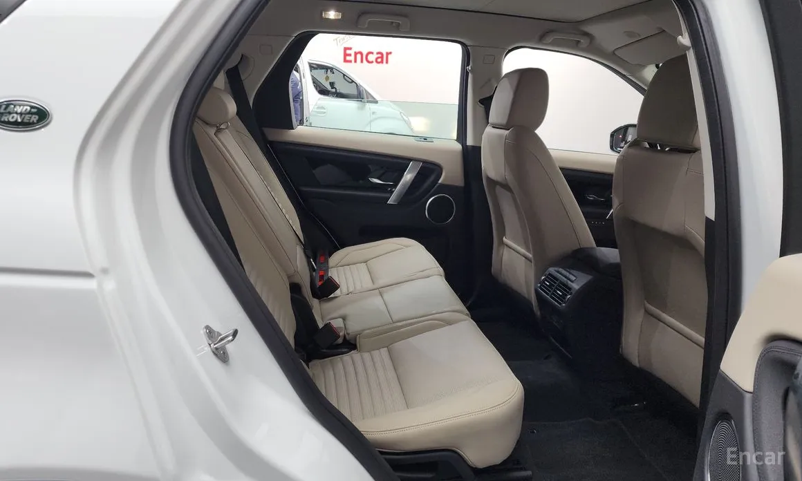 Фото 12 - Land Rover Discovery Sport