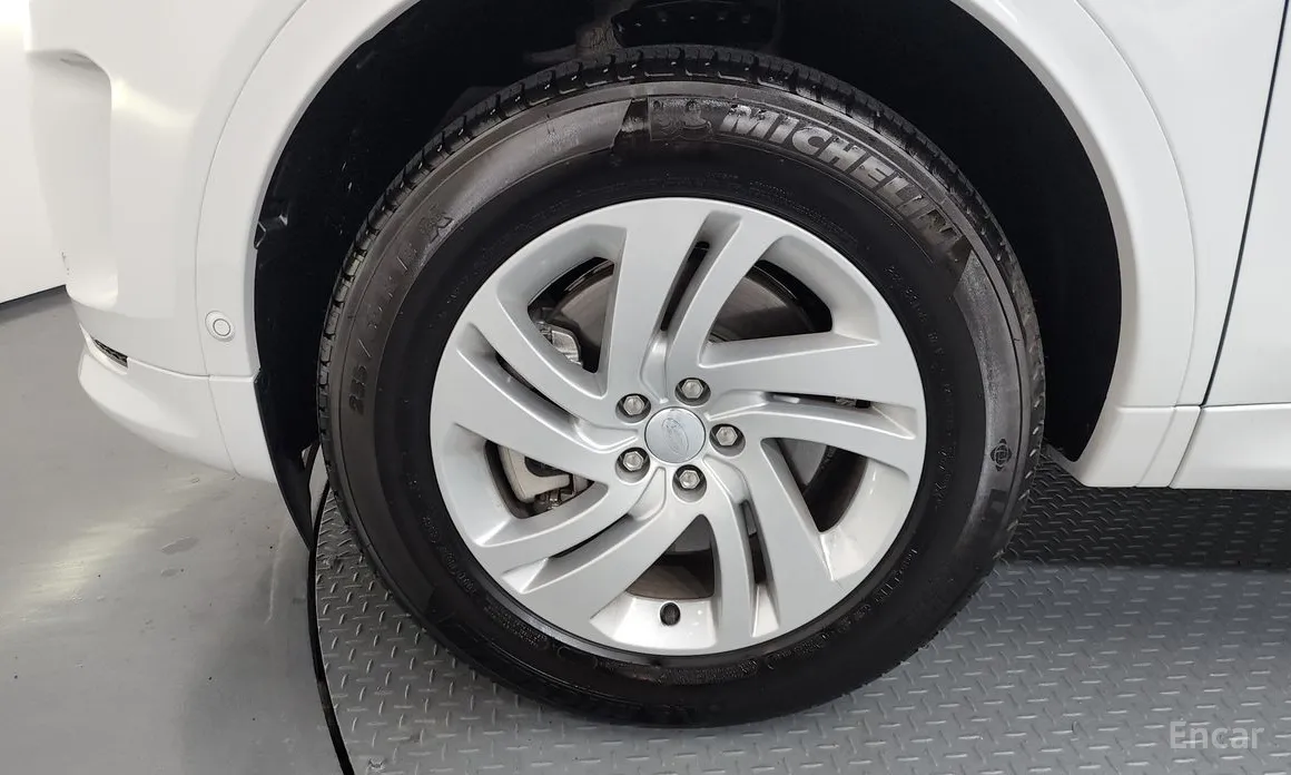 Фото 5 - Land Rover Discovery Sport