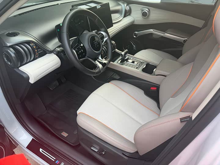 Фото 4 - BYD Yuan Plus