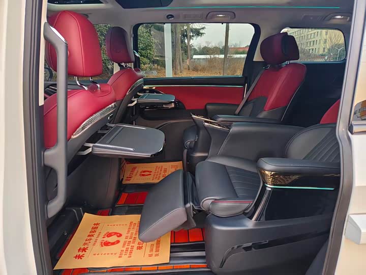 Фото 6 - GAC Trumpchi E9