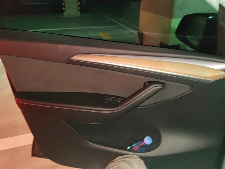 Фото 7 - Tesla Model Y