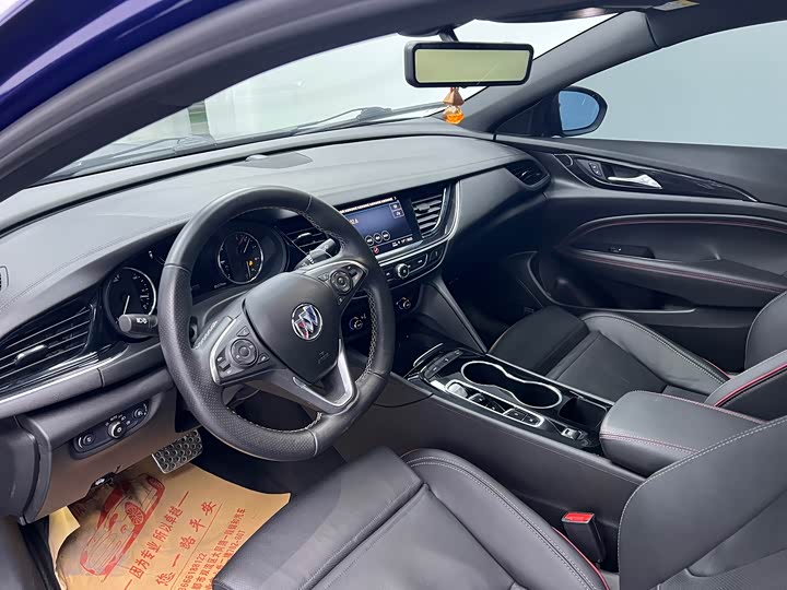 Фото 4 - Buick Regal