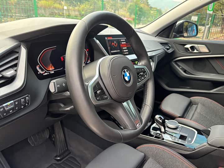 Фото 6 - BMW 2 Series