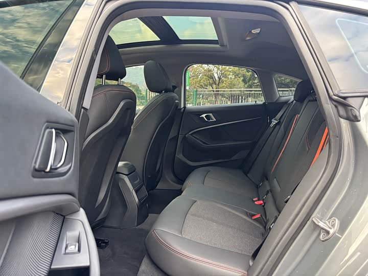 Фото 7 - BMW 2 Series