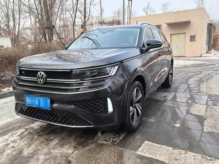 Фото 1 - Volkswagen Tavendor