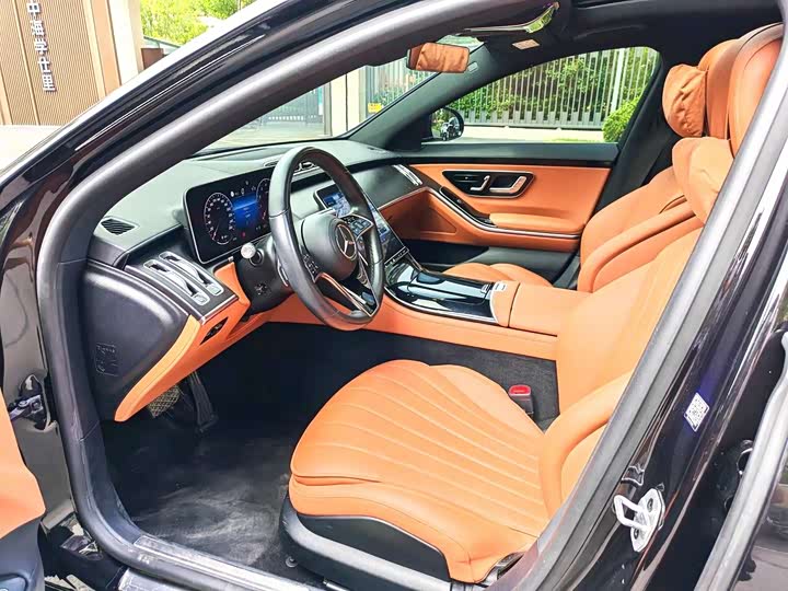 Фото 4 - Mercedes-Benz S-Class