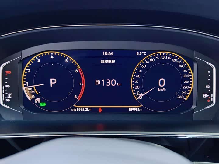 Фото 8 - Volkswagen Passat