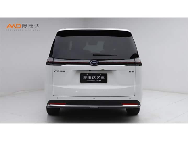 Фото 4 - GAC Trumpchi E8